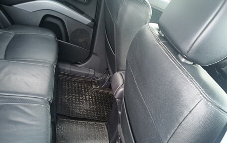 Mitsubishi Outlander III рестайлинг 3, 2011 год, 1 600 000 рублей, 27 фотография