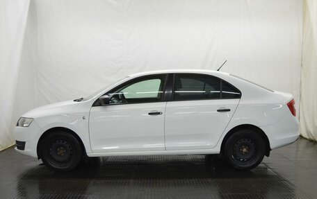 Skoda Rapid I, 2015 год, 985 000 рублей, 8 фотография