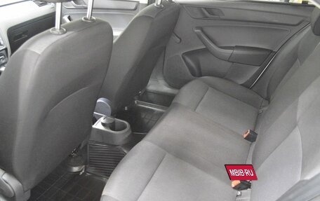Skoda Rapid I, 2015 год, 985 000 рублей, 11 фотография