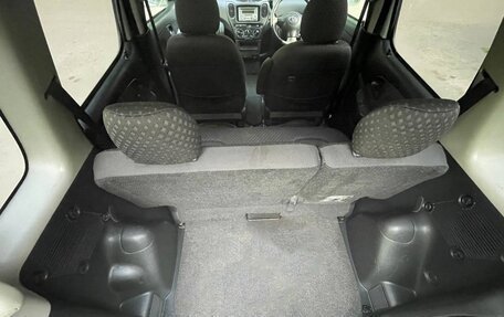 Toyota FunCargo, 2002 год, 630 000 рублей, 10 фотография