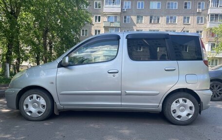 Toyota FunCargo, 2002 год, 630 000 рублей, 3 фотография
