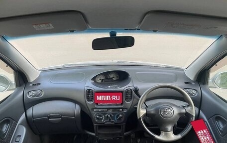 Toyota FunCargo, 2002 год, 630 000 рублей, 16 фотография
