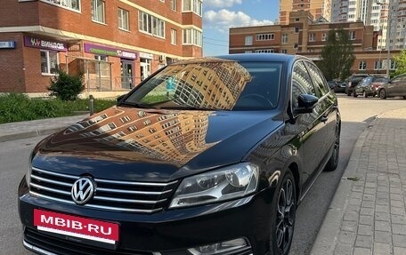 Volkswagen Passat B7, 2014 год, 1 350 000 рублей, 3 фотография
