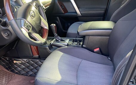 Toyota Land Cruiser Prado 150 рестайлинг 2, 2015 год, 3 600 000 рублей, 6 фотография