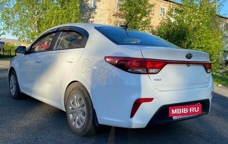 KIA Rio IV, 2018 год, 1 200 000 рублей, 4 фотография