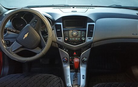 Chevrolet Cruze II, 2012 год, 699 900 рублей, 10 фотография
