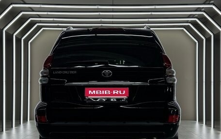 Toyota Land Cruiser Prado 120 рестайлинг, 2008 год, 2 300 000 рублей, 4 фотография