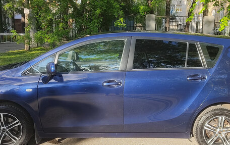 Toyota Verso I, 2011 год, 1 290 000 рублей, 4 фотография