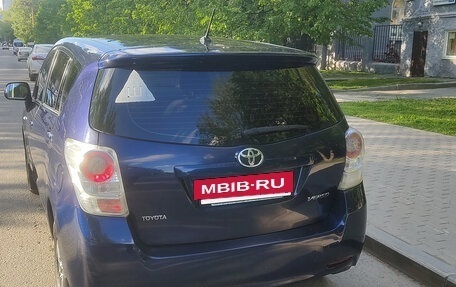 Toyota Verso I, 2011 год, 1 290 000 рублей, 3 фотография