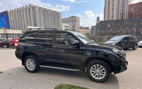 Toyota Land Cruiser Prado 150 рестайлинг 2, 2016 год, 4 250 000 рублей, 4 фотография