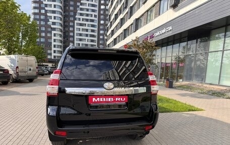 Toyota Land Cruiser Prado 150 рестайлинг 2, 2016 год, 4 250 000 рублей, 2 фотография