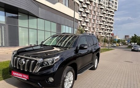 Toyota Land Cruiser Prado 150 рестайлинг 2, 2016 год, 4 250 000 рублей, 3 фотография
