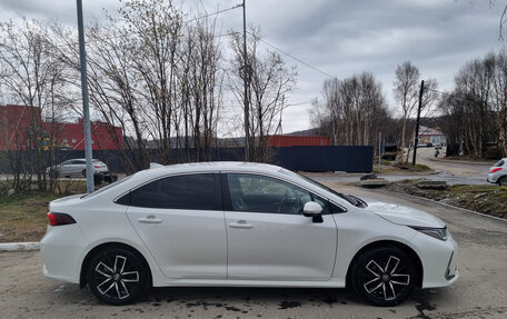 Toyota Corolla, 2019 год, 2 000 000 рублей, 3 фотография
