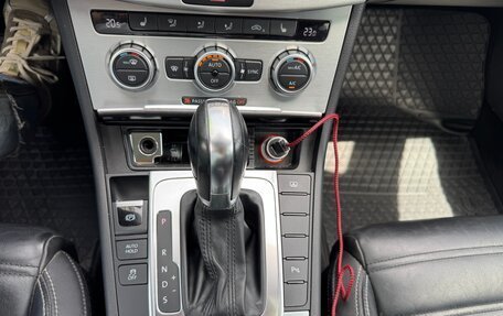 Volkswagen Passat CC I рестайлинг, 2013 год, 1 550 000 рублей, 20 фотография
