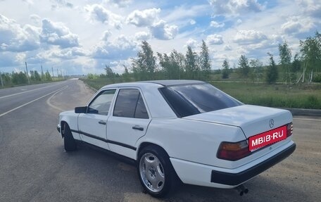 Mercedes-Benz W124, 1987 год, 270 000 рублей, 3 фотография