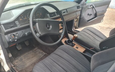 Mercedes-Benz W124, 1987 год, 270 000 рублей, 7 фотография
