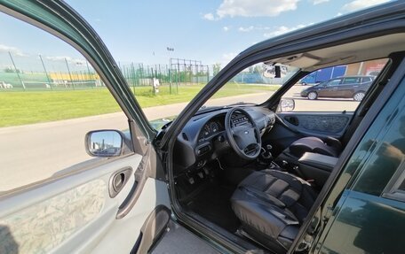 Chevrolet Niva I рестайлинг, 2003 год, 650 000 рублей, 6 фотография