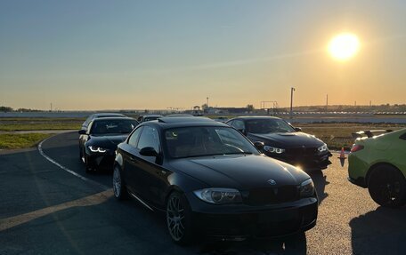 BMW 1 серия, 2008 год, 2 150 000 рублей, 3 фотография