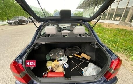 Mitsubishi Carisma I, 2001 год, 450 000 рублей, 8 фотография