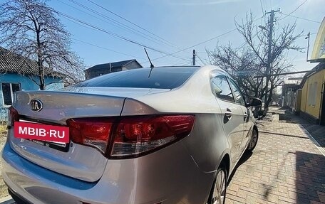 KIA Rio III рестайлинг, 2015 год, 1 030 000 рублей, 13 фотография