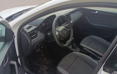 Skoda Rapid II, 2021 год, 1 330 000 рублей, 16 фотография