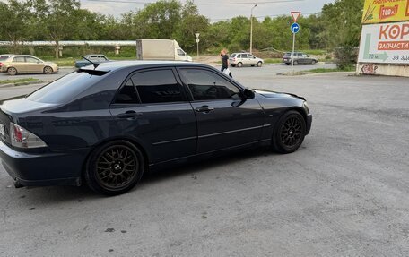 Toyota Altezza, 2000 год, 765 000 рублей, 8 фотография