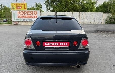 Toyota Altezza, 2000 год, 765 000 рублей, 6 фотография