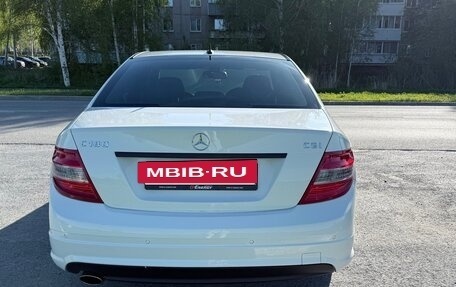 Mercedes-Benz C-Класс, 2010 год, 1 350 000 рублей, 6 фотография
