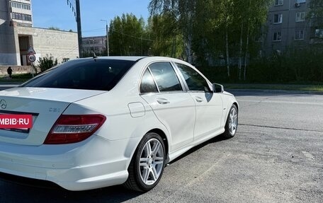 Mercedes-Benz C-Класс, 2010 год, 1 350 000 рублей, 3 фотография
