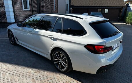 BMW 5 серия, 2020 год, 3 700 000 рублей, 3 фотография