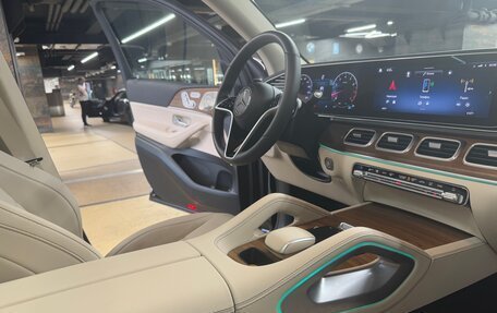 Mercedes-Benz GLE, 2024 год, 12 490 000 рублей, 10 фотография