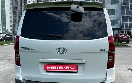 Hyundai Grand Starex Grand Starex I рестайлинг 2, 2019 год, 3 680 000 рублей, 10 фотография