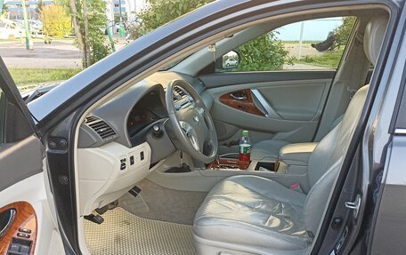 Toyota Camry, 2010 год, 1 260 000 рублей, 13 фотография