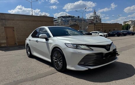 Toyota Camry, 2018 год, 3 950 000 рублей, 3 фотография
