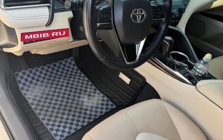 Toyota Camry, 2018 год, 3 950 000 рублей, 13 фотография