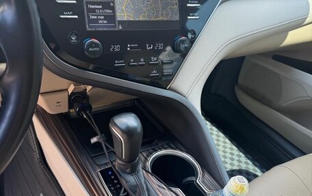 Toyota Camry, 2018 год, 3 950 000 рублей, 34 фотография