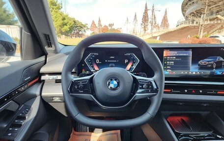 BMW 5 серия, 2025 год, 7 140 000 рублей, 6 фотография