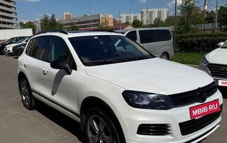 Volkswagen Touareg III, 2011 год, 2 150 000 рублей, 4 фотография