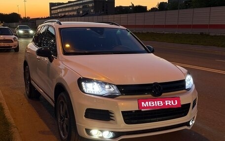 Volkswagen Touareg III, 2011 год, 2 150 000 рублей, 8 фотография