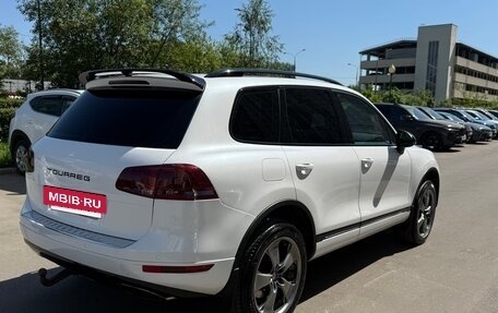 Volkswagen Touareg III, 2011 год, 2 150 000 рублей, 10 фотография
