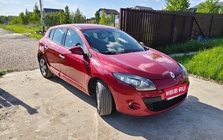 Renault Megane III, 2011 год, 800 000 рублей, 3 фотография