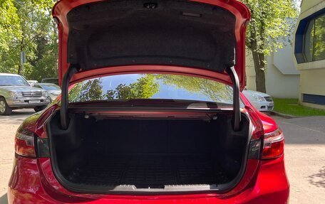 Mazda 6, 2019 год, 2 450 000 рублей, 13 фотография