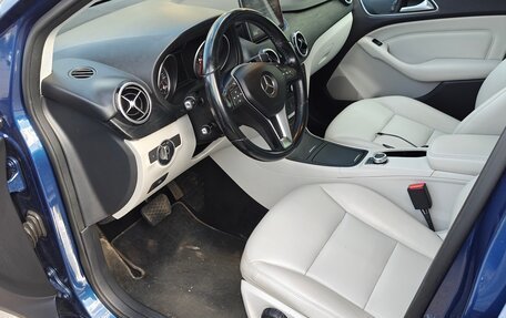 Mercedes-Benz B-Класс, 2012 год, 1 100 000 рублей, 9 фотография