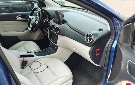 Mercedes-Benz B-Класс, 2012 год, 1 100 000 рублей, 11 фотография
