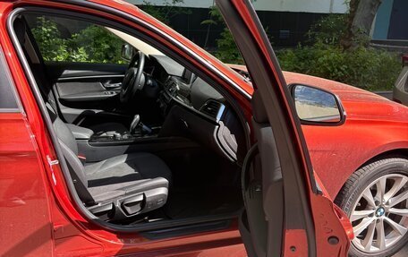 BMW 3 серия, 2018 год, 2 800 000 рублей, 3 фотография