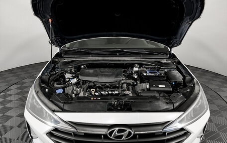Hyundai Elantra VI рестайлинг, 2019 год, 1 156 000 рублей, 9 фотография
