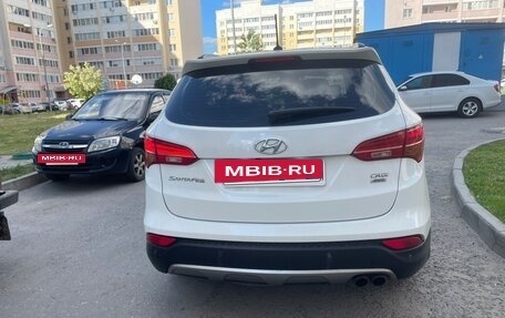 Hyundai Santa Fe III рестайлинг, 2013 год, 1 900 000 рублей, 3 фотография