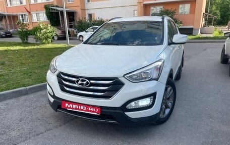 Hyundai Santa Fe III рестайлинг, 2013 год, 1 900 000 рублей, 2 фотография