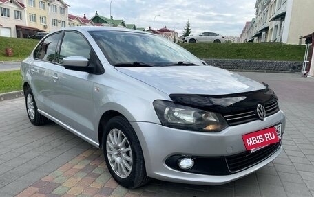 Volkswagen Polo VI (EU Market), 2011 год, 499 000 рублей, 3 фотография