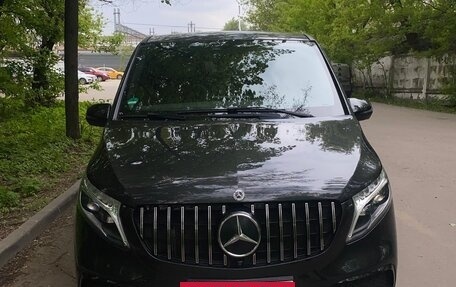 Mercedes-Benz V-Класс, 2020 год, 7 600 000 рублей, 2 фотография